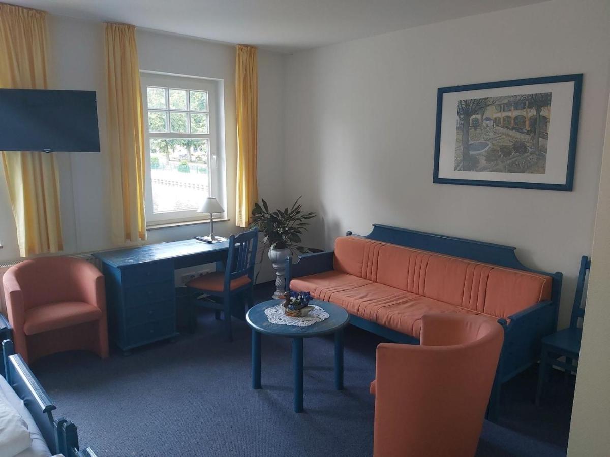 Hotel Schwanenhof Wittenburg Exteriör bild